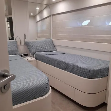 Luxury Yacht Portosole * Sanremo